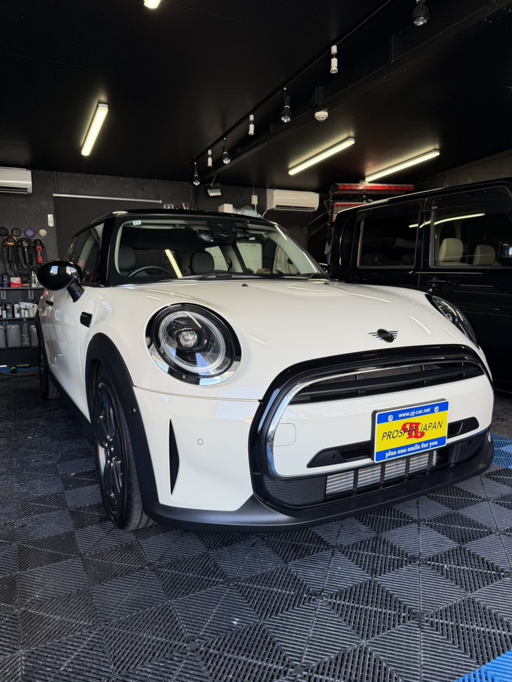磨きなしPGPコーティング施工例|新車MINI・樹脂パーツも施工
